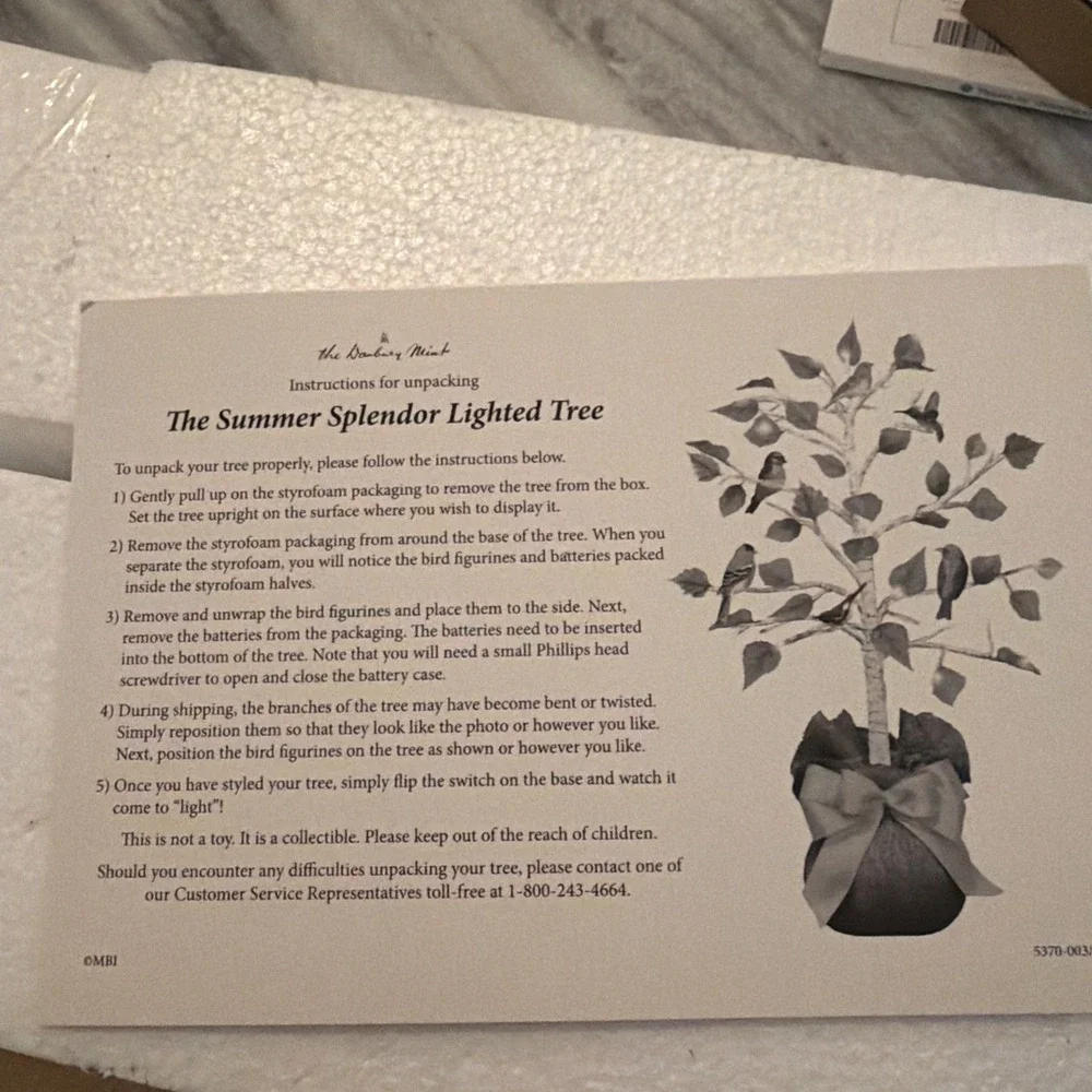 Danbury Mint Summer Splendor Lighted‎ Tree With Birds